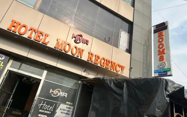 Hotel Moon Regency