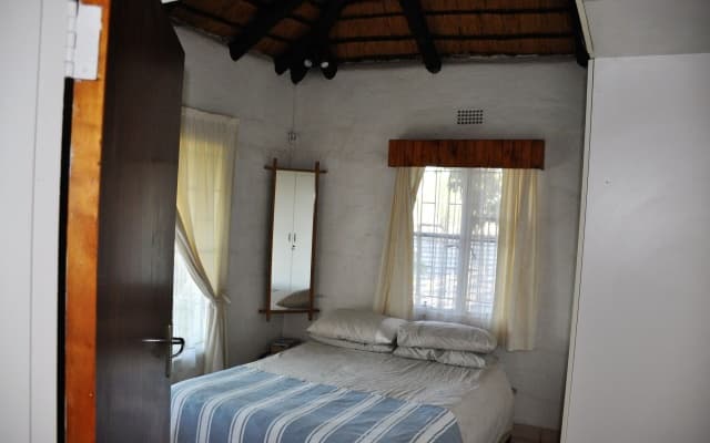 Impala Niezel Lodge