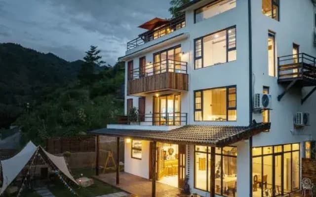 Jiuwei Homestay