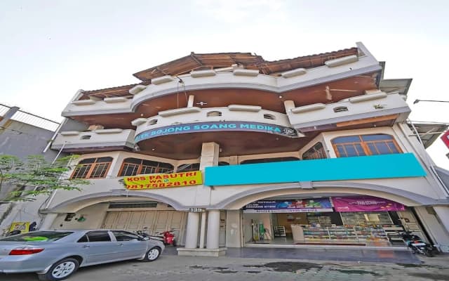 Hotel O 139 Guest House