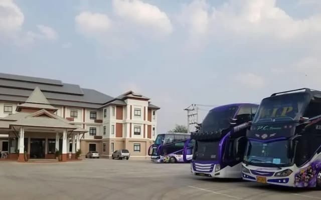 S-Tawan Hotel & Convention