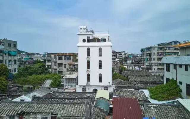 Floral Hotel·Artist hotel (Xima Road Store, memorial archway Street, Chaozhou Ancient City)
