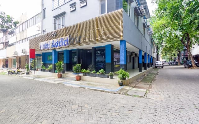 RedDoorz near City Walk Lippo Cikarang