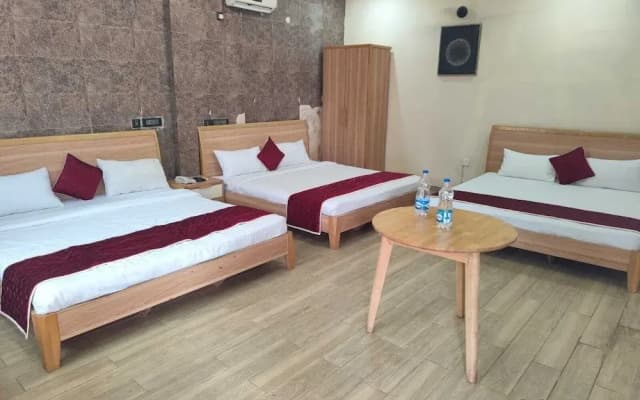 Coastal Grand La Flora Beach Resort