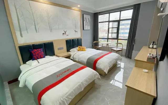 Jun Hotel Henan Luoyang Yichuan County Dukang Avenue Dazhang Supermarket