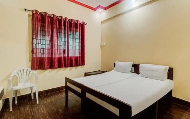 New Ushakal Lodging & Boarding by OYO Rooms
