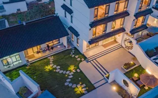 Shanyu Zizai B&B