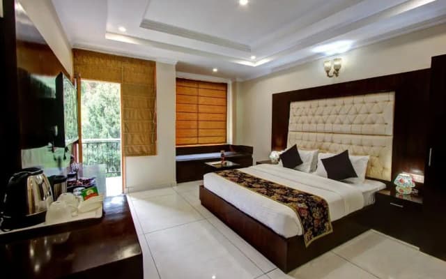 Regenta Place Green Leaf Manali- A Centrally Heated Resort