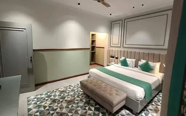 Reveries Luxury Hotel Rishikesh