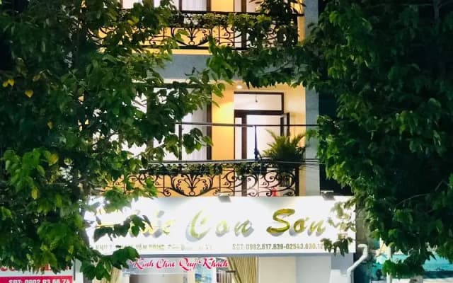 Phuc Con Son Hotel by ZUZU