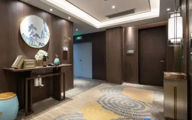 TILL BRIGHT Hotel (Shaoyang High-Speed Railway Station Daxiang District Government)