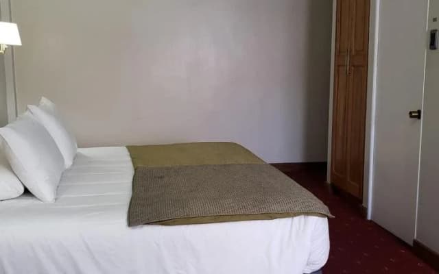 Hotel Gavina Express
