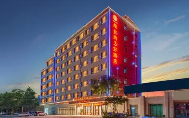 Vienna 3 Best Hotel (Huizhou Jichang Maan)