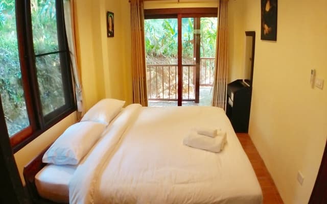 Krabi Green Hill Pool Villas