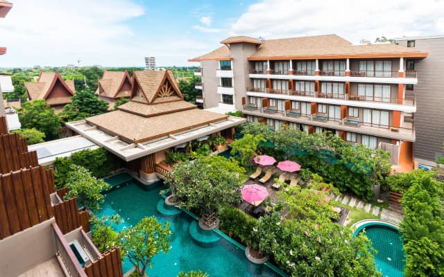 Ayrest Hotel