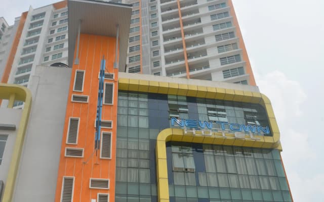 New Town Hotel Puchong