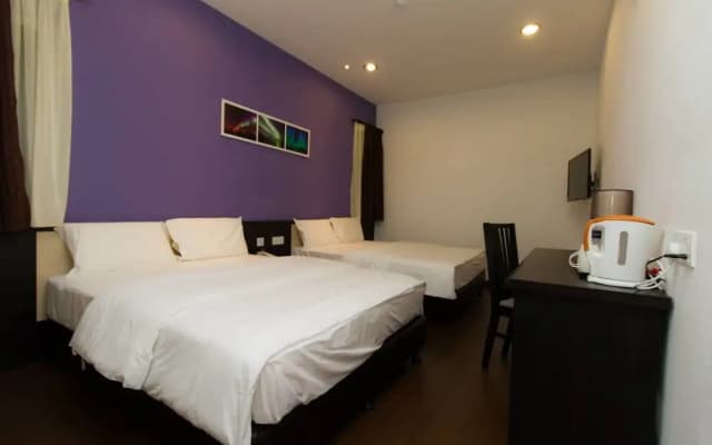 Aurora Boutique Hotel by OYO Rooms