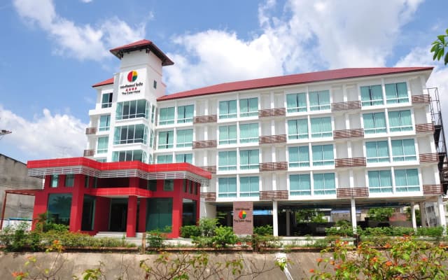 The Color Hotel Hat Yai
