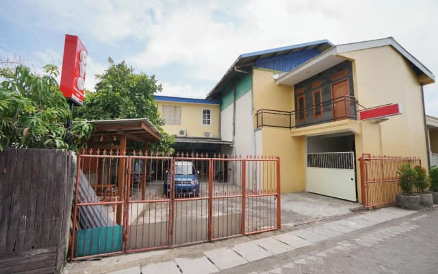 Hotel O Az Zahra Residence Syariah