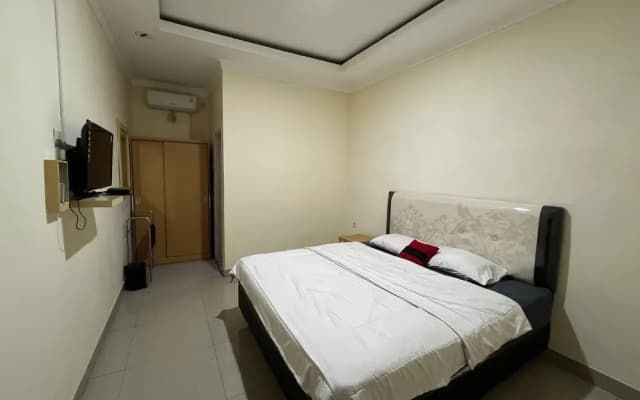 Omah Belimbing near ABM Malang Mitra RedDoorz