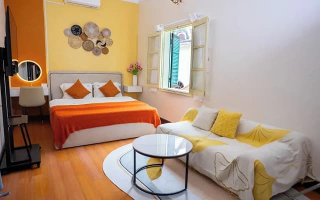 Alula Residence Homestay