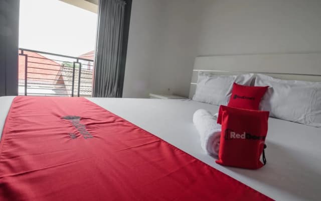 RedDoorz Near Tugu Juang Jambi