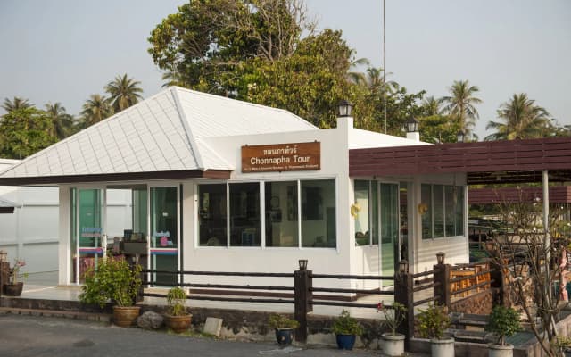 Chonnapha Resort