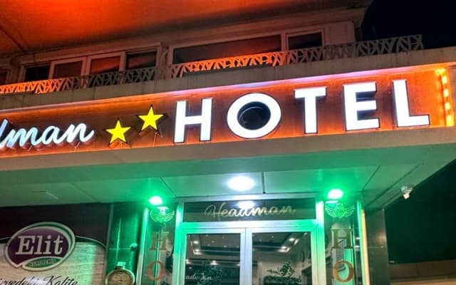 Headman Hotel