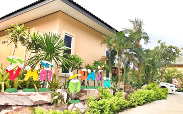 Huan Soontaree Resort