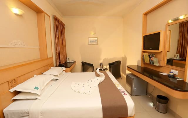 Hotel Aishwaryaa - the business way