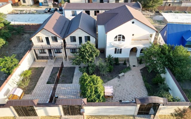Tour house (Тур Хаус) гостевой дом