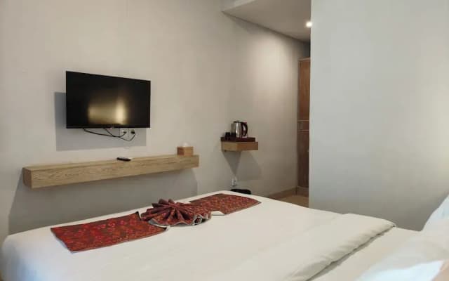 Manuver Surf and Stay Uluwatu Bali