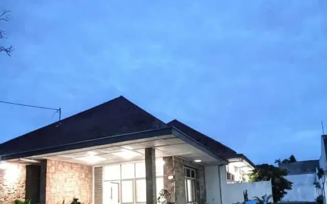 Urbanview Hotel MS Rooms Inn Simpang Lima by RedDoorz