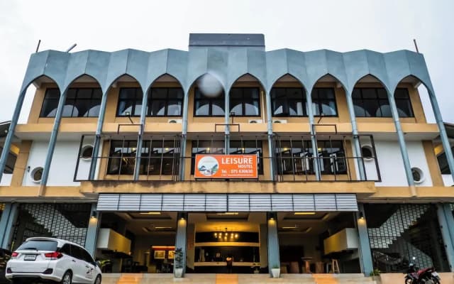 Leisure Hostel