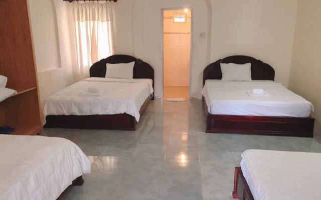 Kega Lighthouse Resort