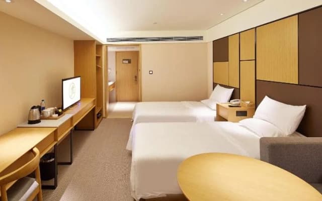 JI Hotel Xuzhou Pengcheng Square