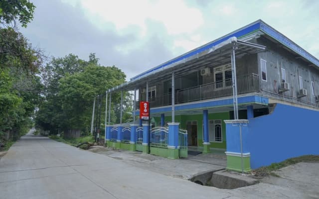 Alam Lestari Homestay by OYO Rooms