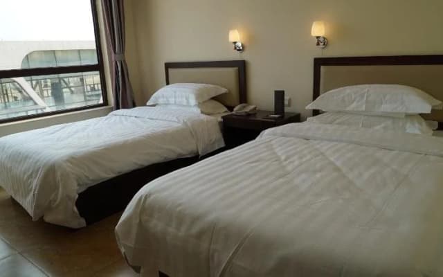Tangbo Hot-Spring Hotel
