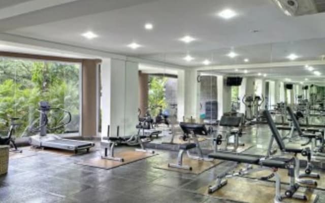 Los Altos Resort