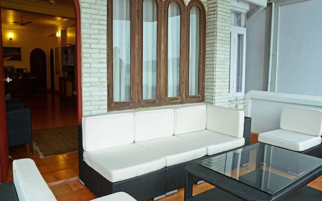 Kokari Guest House B&B