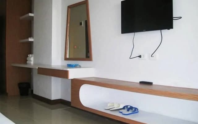 Orange Grand Hotel
