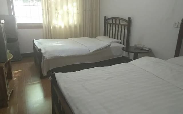 Fangxin Hostel