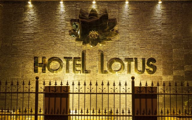 Hotel Lotus