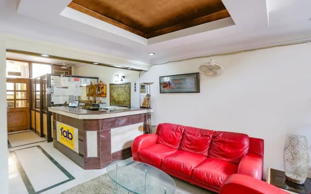 FabHotel Altus