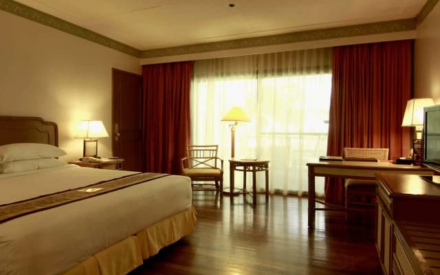 Waterfront Insular Hotel Davao
