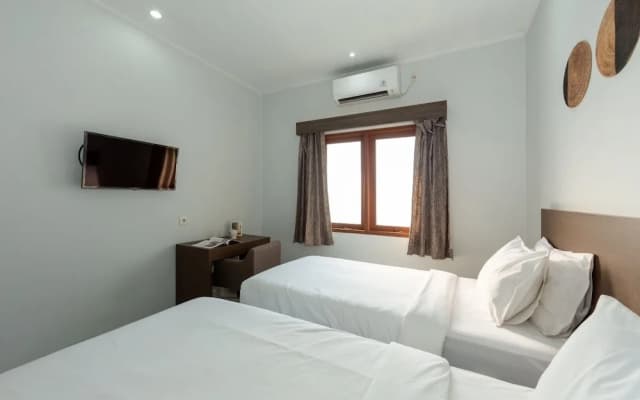 Cove Matahari Guesthouse