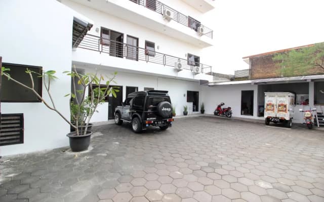 Guesthouse Alfita by RedDoorz