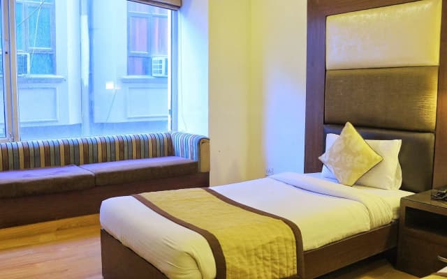 Hotel Haris MG Road Gurugram