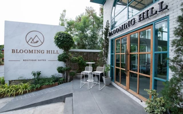 Blooming Hill Boutique Suites
