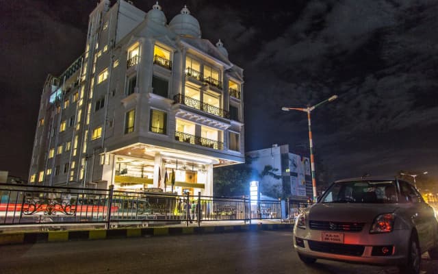 OYO 1711 Hotel Sepoy Grande